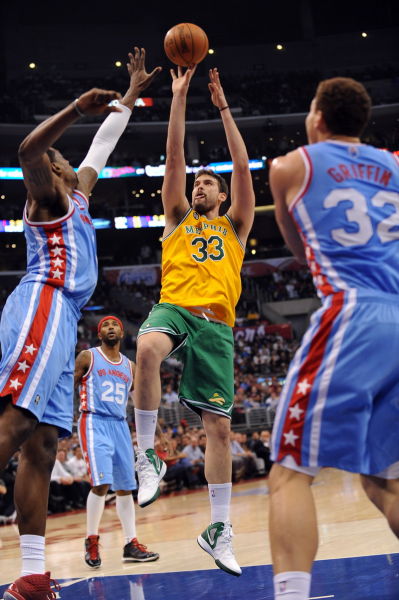 裁判需要在 裁判需要在