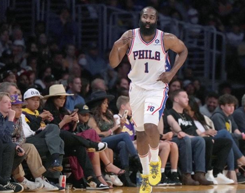 抗更加凶狠 抗更加凶狠